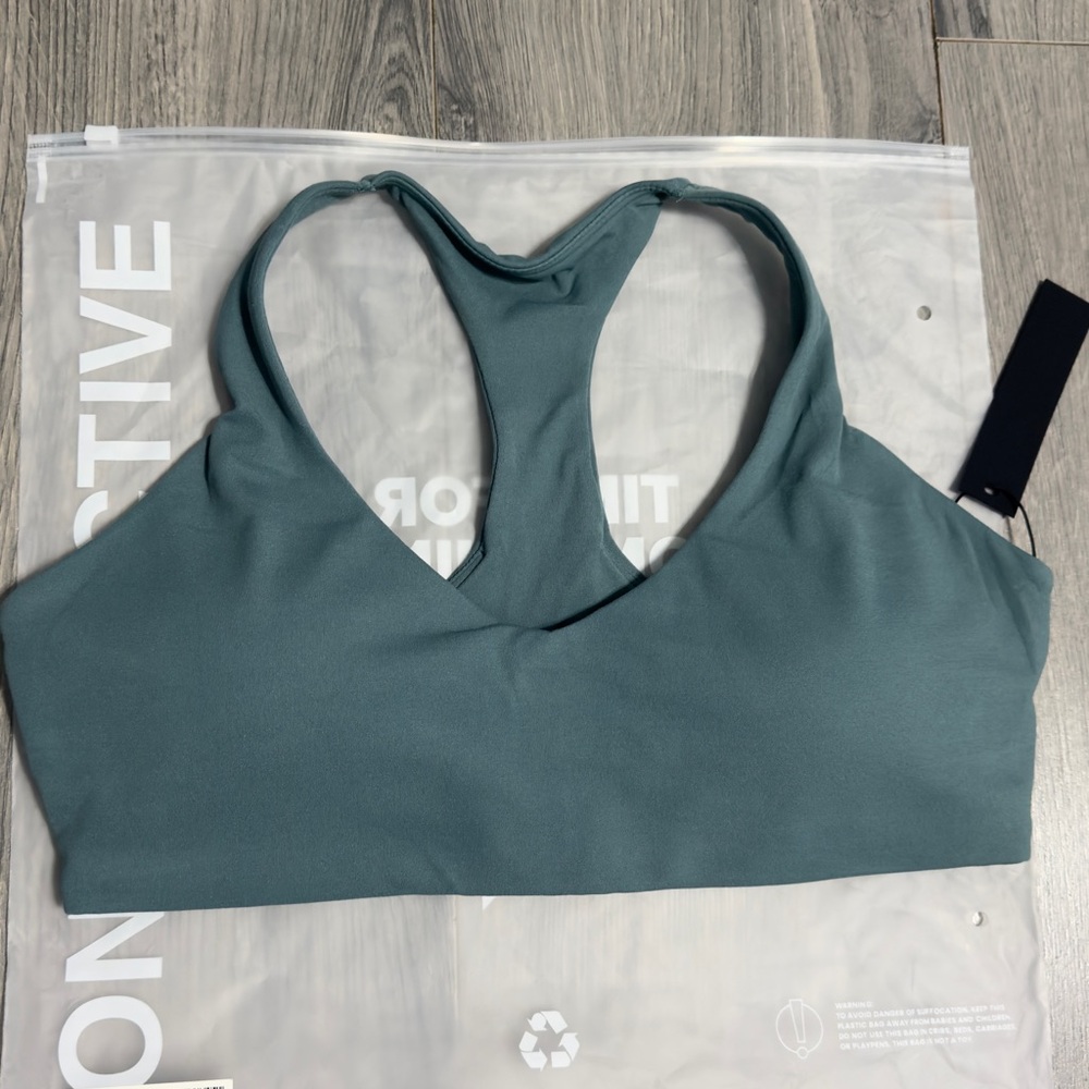 SOFTMOTION™ BRALETTE WITH WHITE LOGO